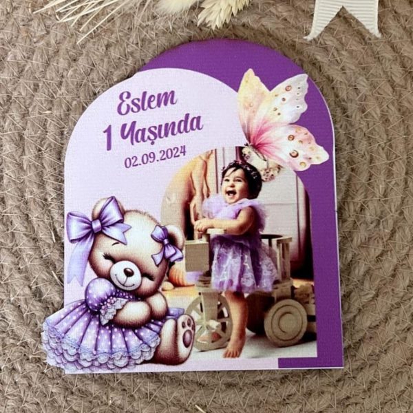 Lila Elbiseli Ayıcık Konsept Fotoğraflı Ahşap Magnet