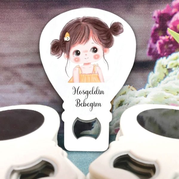 Kız Bebek Desenli Balon Açacak