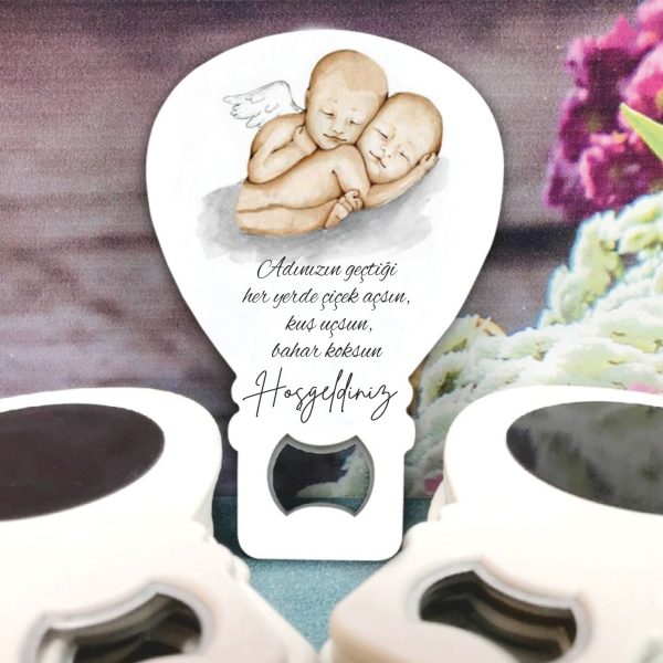 İkiz Bebek Balon Açacak