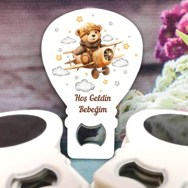Uçakta Ayı Desenli Bebek Balon Açacak