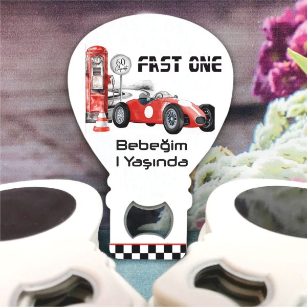 Yarış Arabası Konsept Balon Açacak Magnet