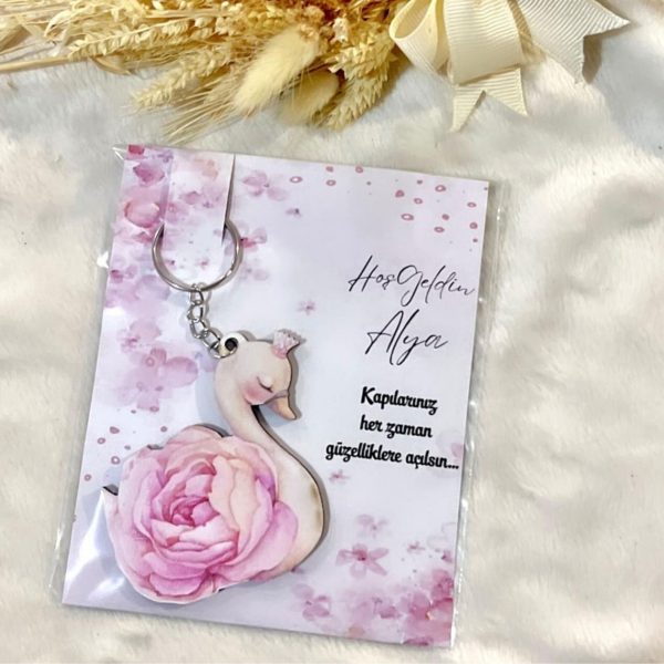 Kuğu Figürlü Bebek Hediyelik Anahtarlık