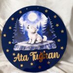 Yavru Kurt Figürlü Pleksi Kapı Süsü